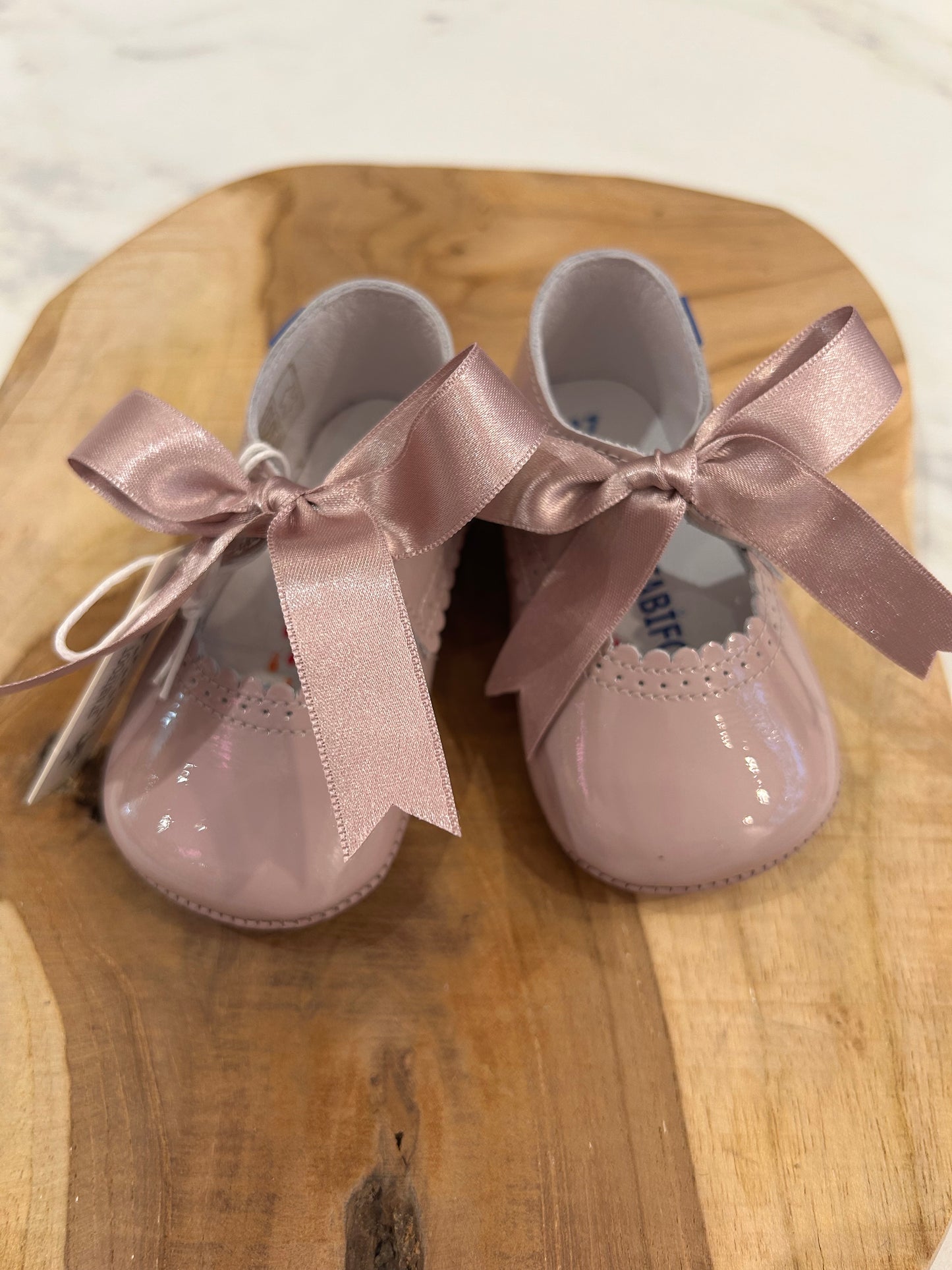 Stabifoot old pink bow shoes
