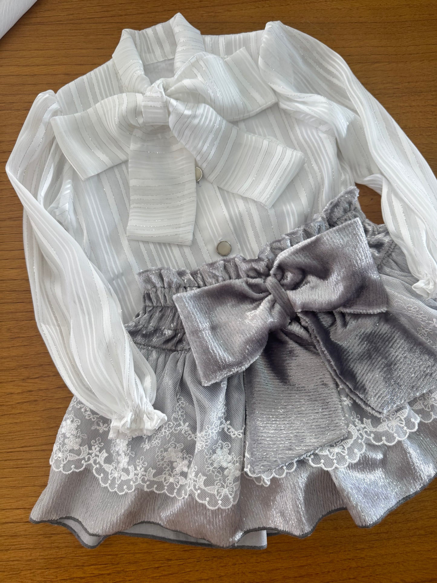 Catherine blouse - PRE ORDER