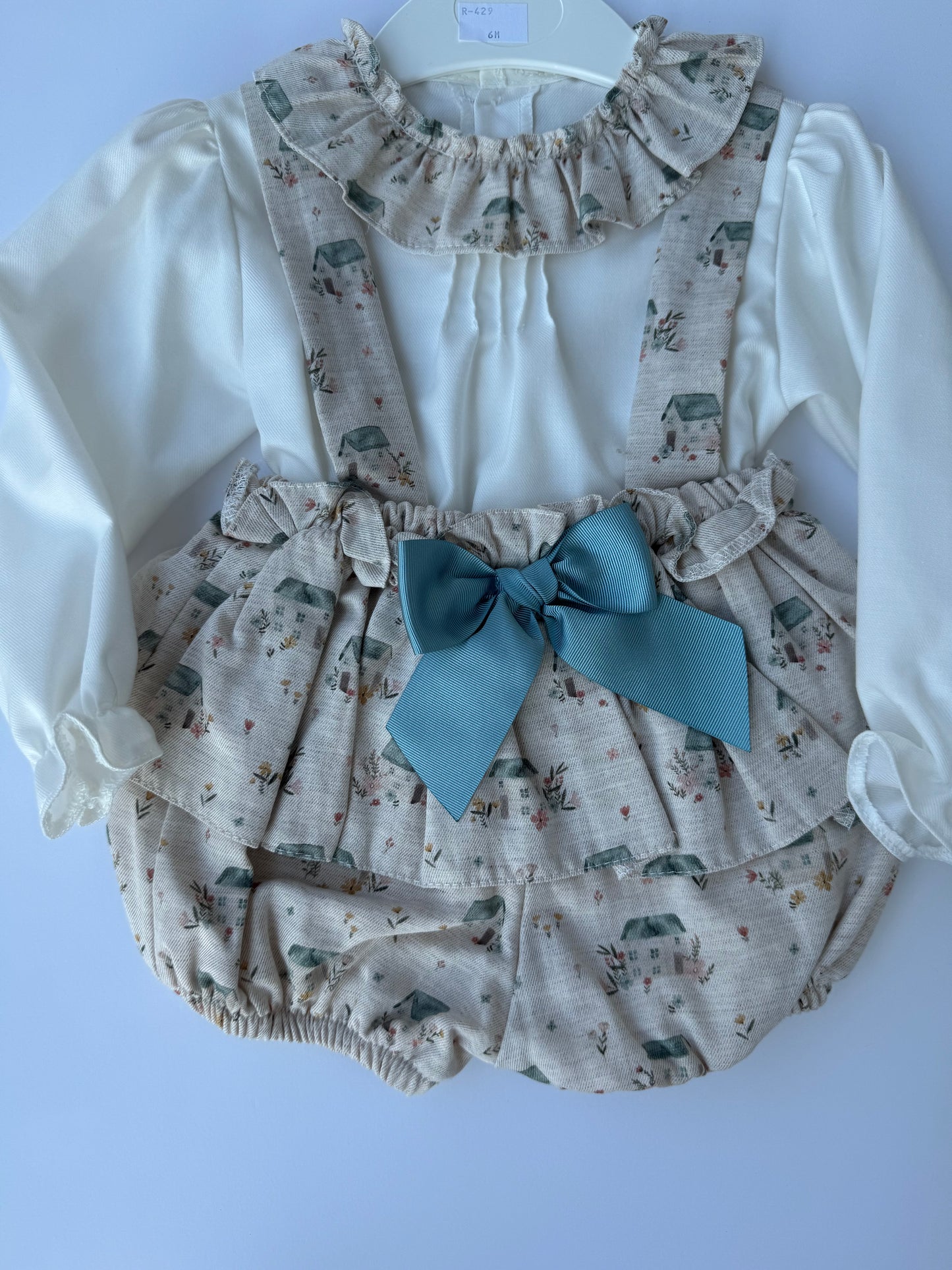 Eloise beige set