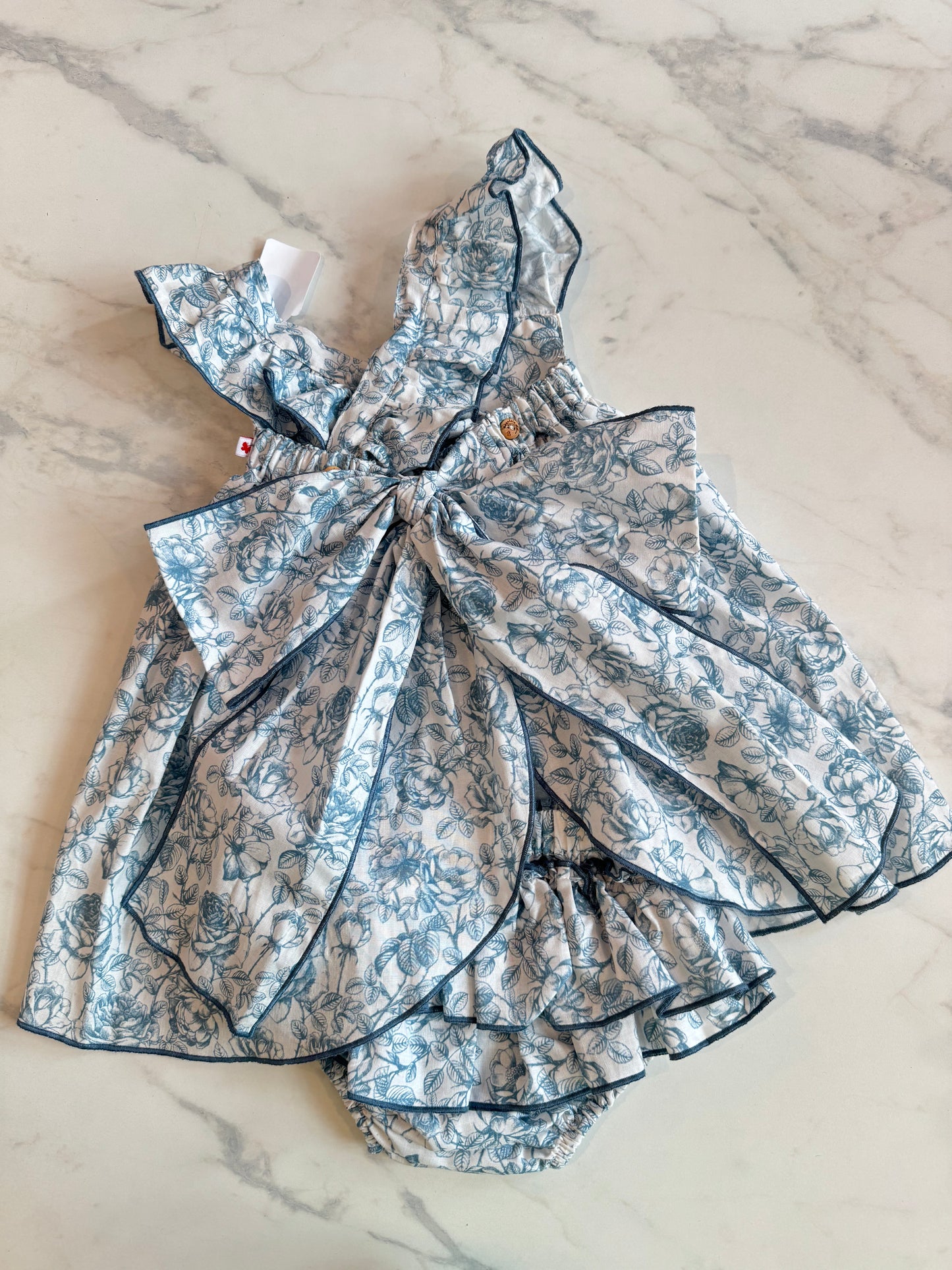 Blue flower set