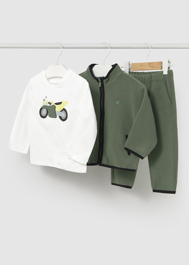 Fir Tracksuit w/ t-shirt