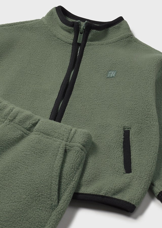 Fir Tracksuit w/ t-shirt