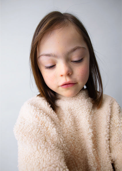 Almond Lamb wool combined pullover