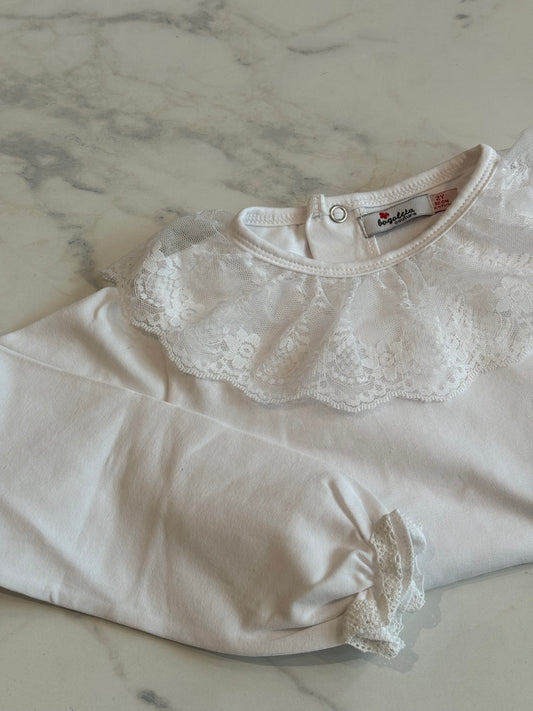 White su lace top