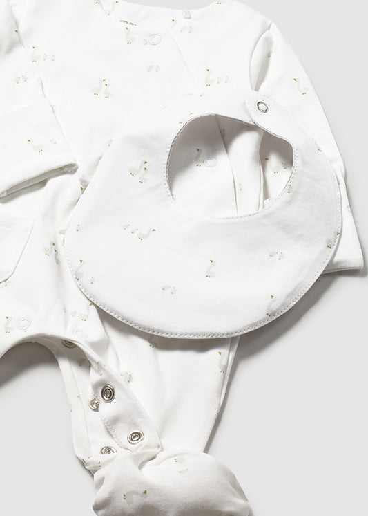 1728- White pijama gift set