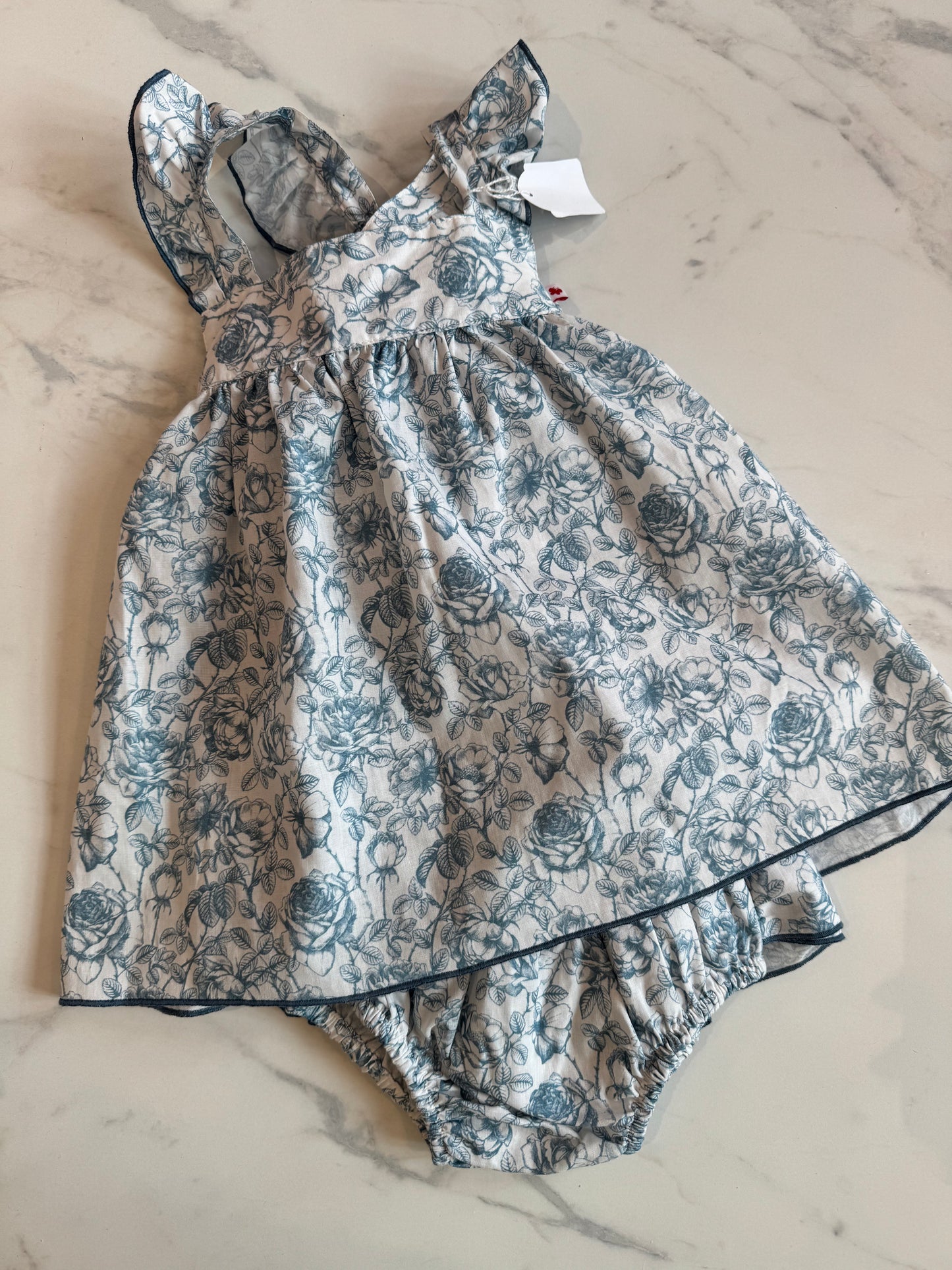 Blue flower set
