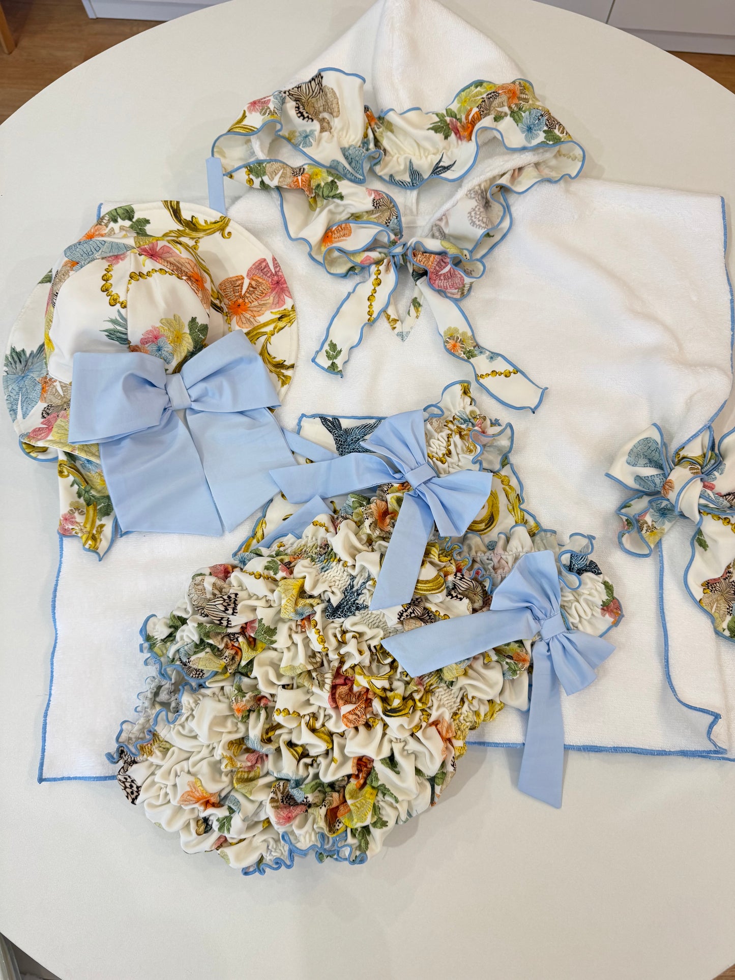 Zoë Cavalli poncho - PRE ORDER