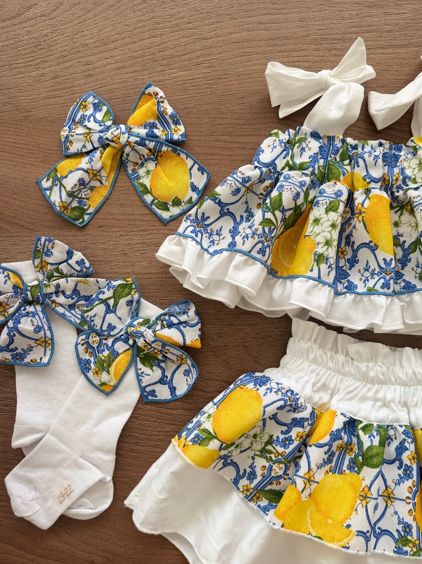 Limoncello hair bow