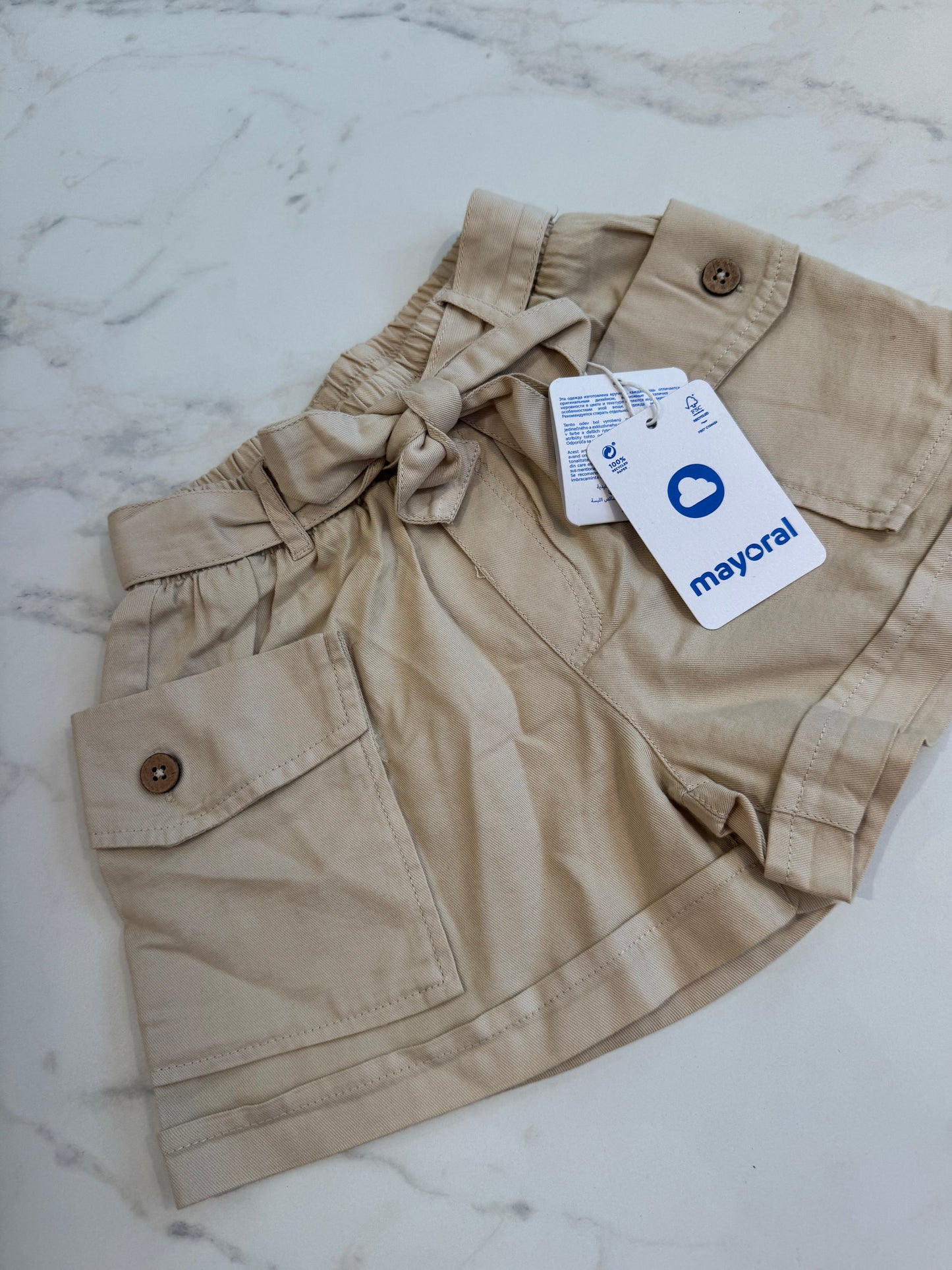 Beige short MAYORAL