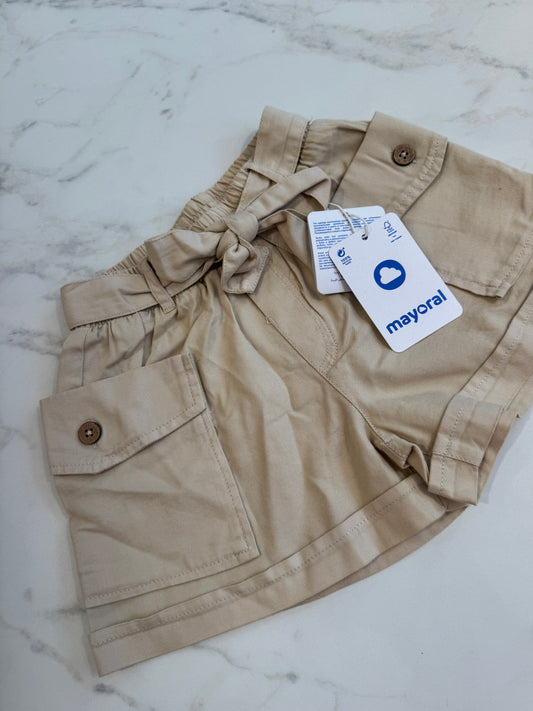 Beige short MAYORAL