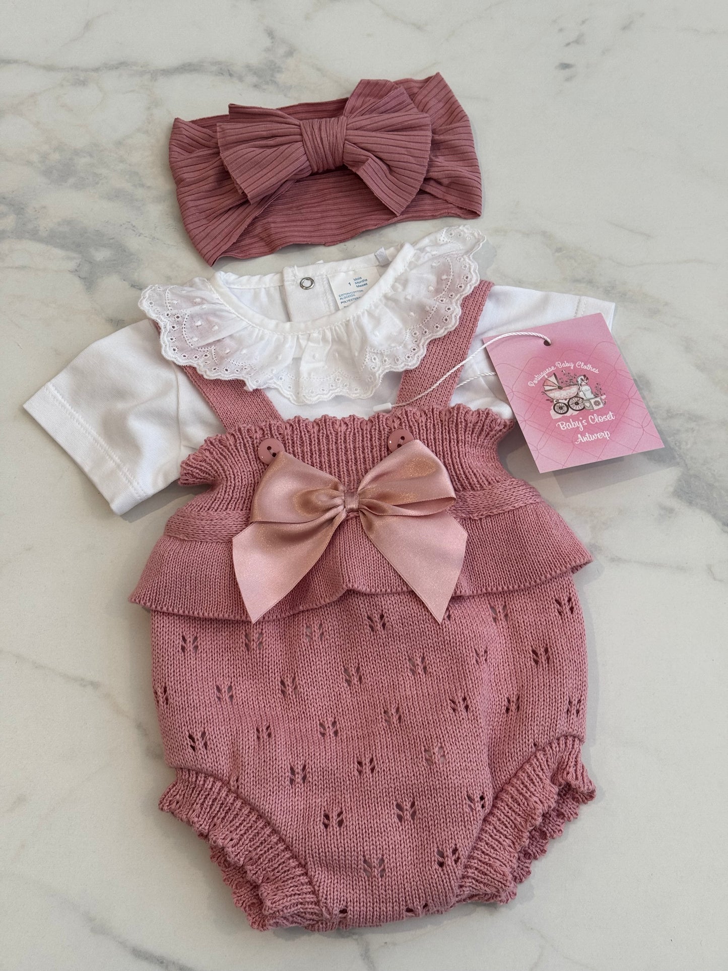 Old pink Isabella set