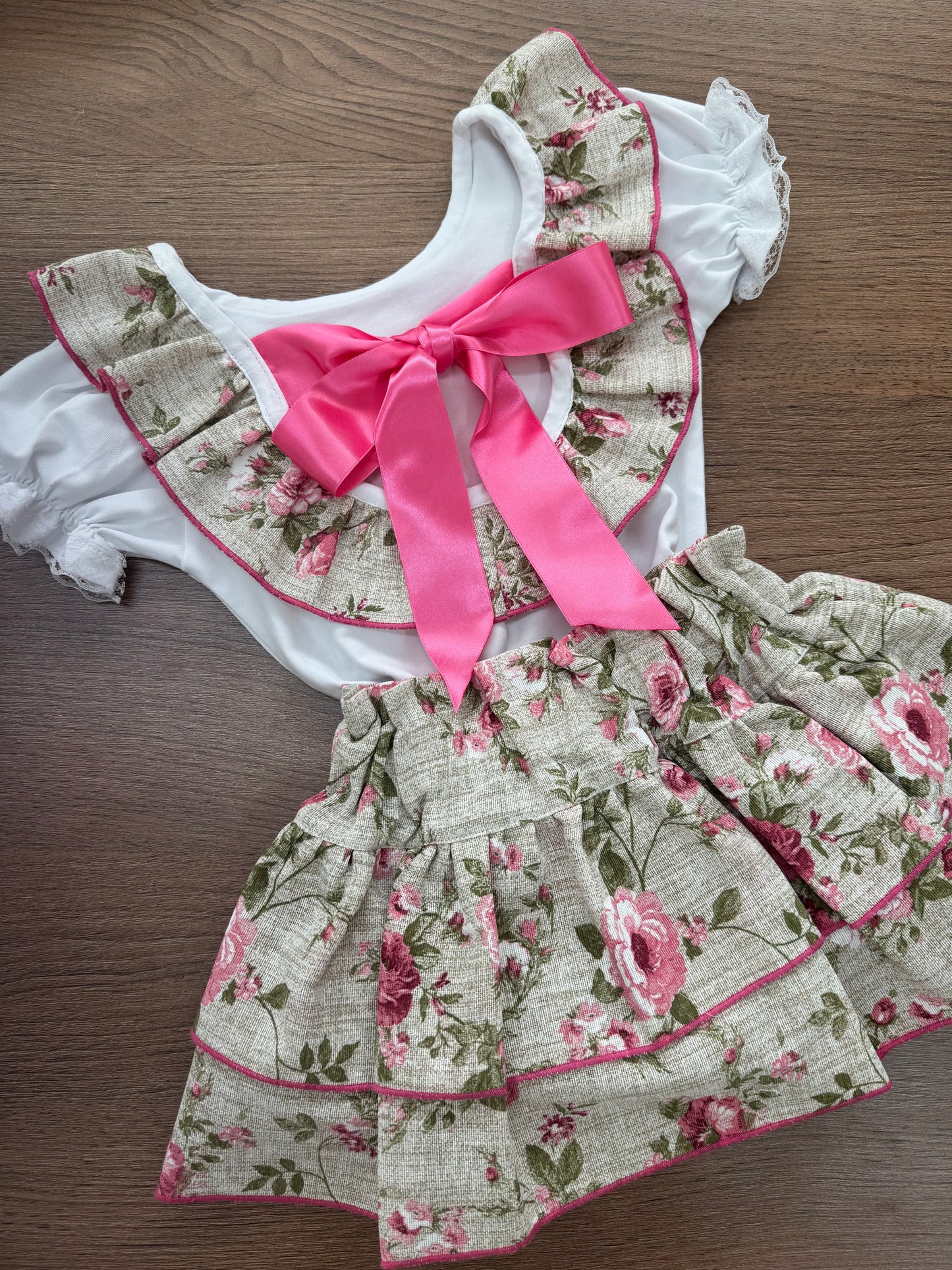 Laurelie set