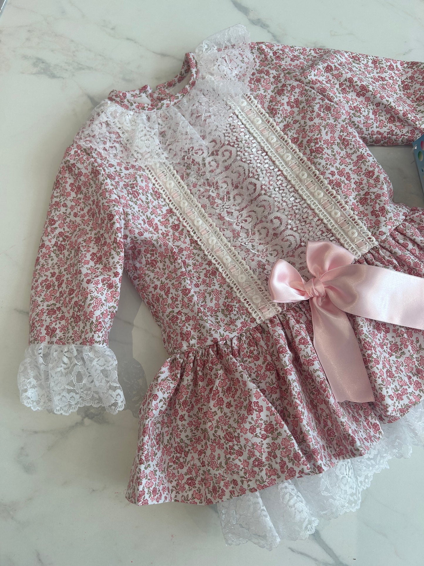 Karoline lace Dress
