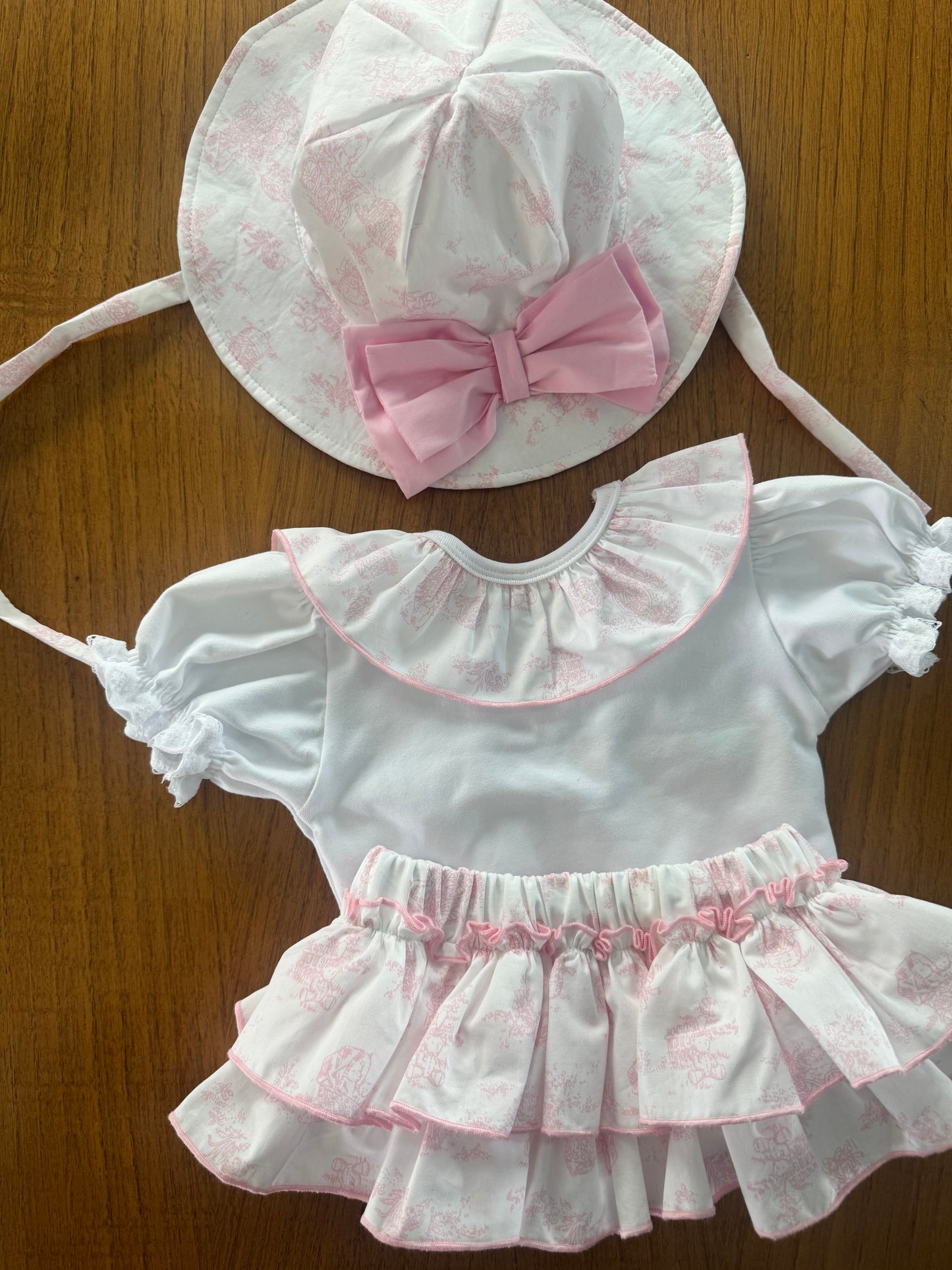 Toile de jouy pink set