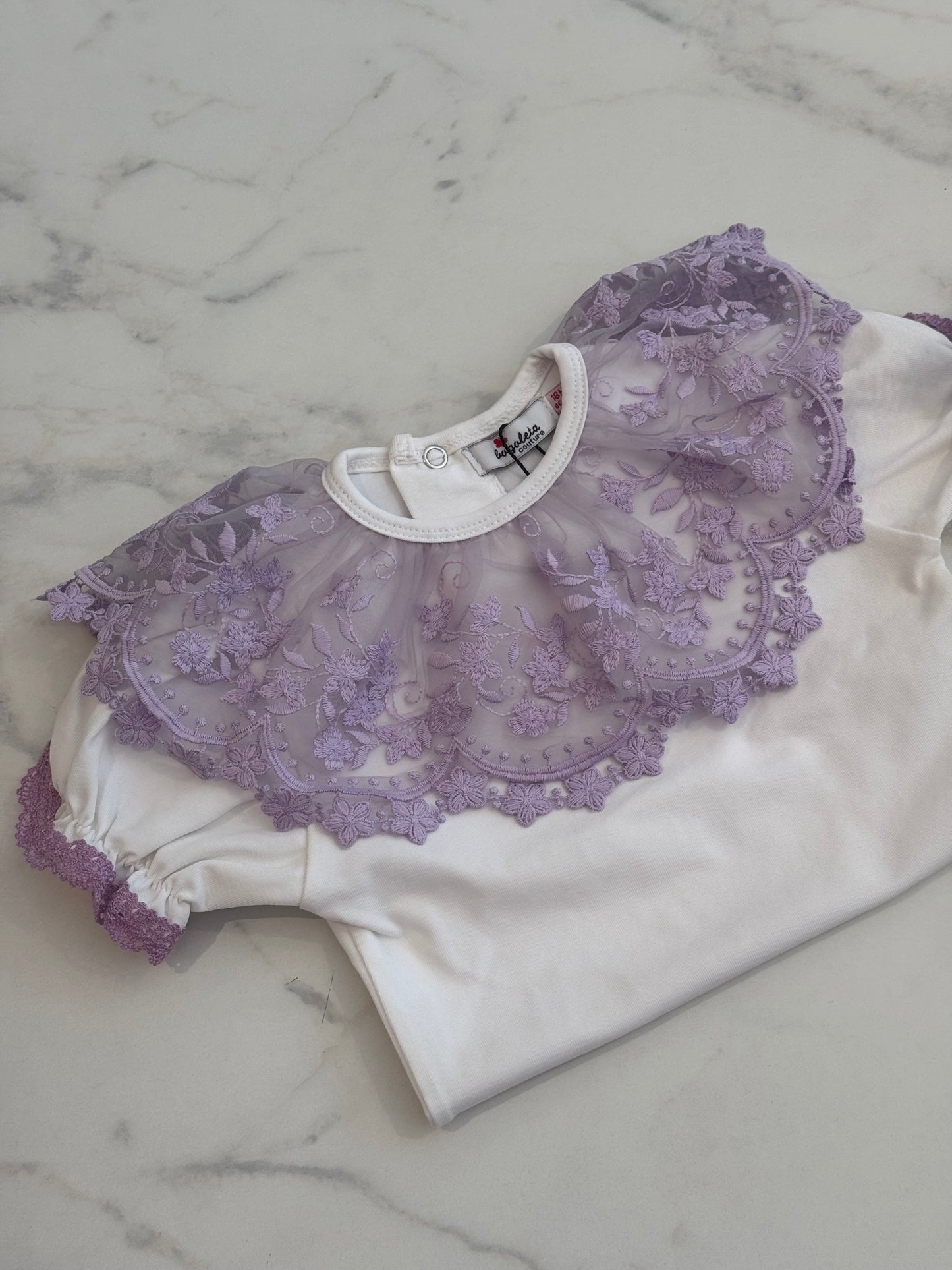 Lila lace top