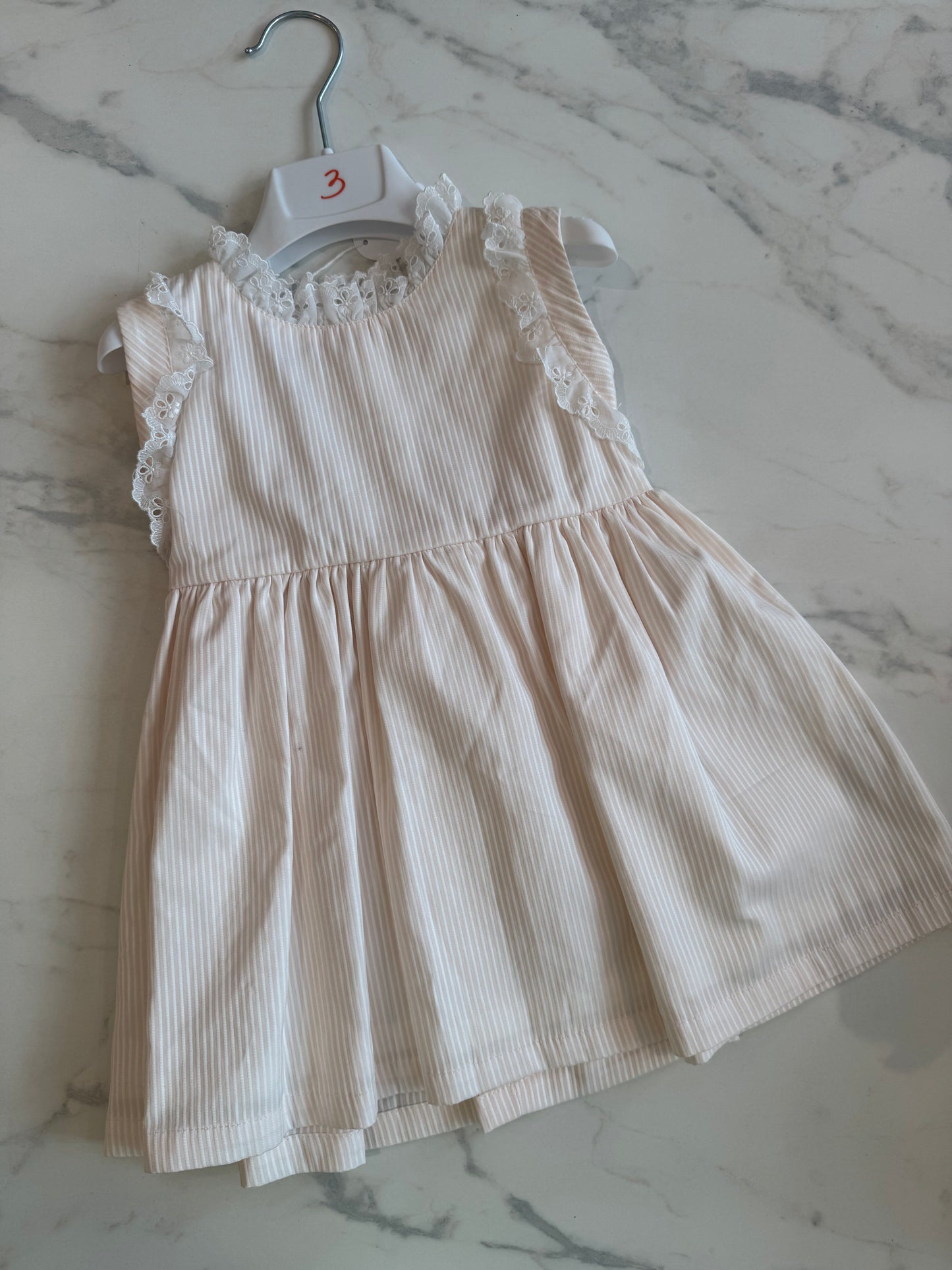 Salm dress