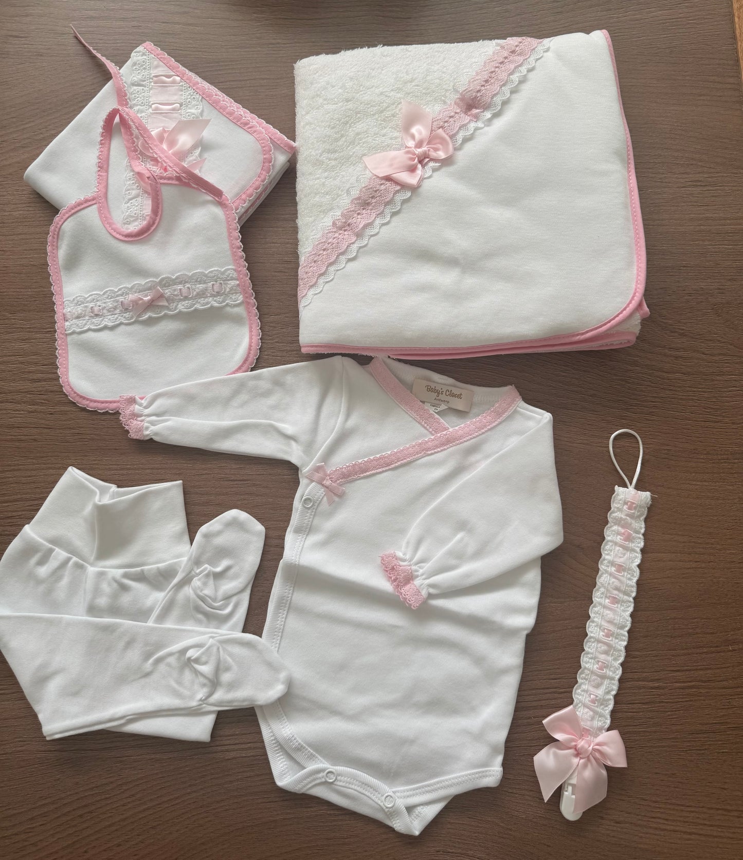 Newborn set - baby pink