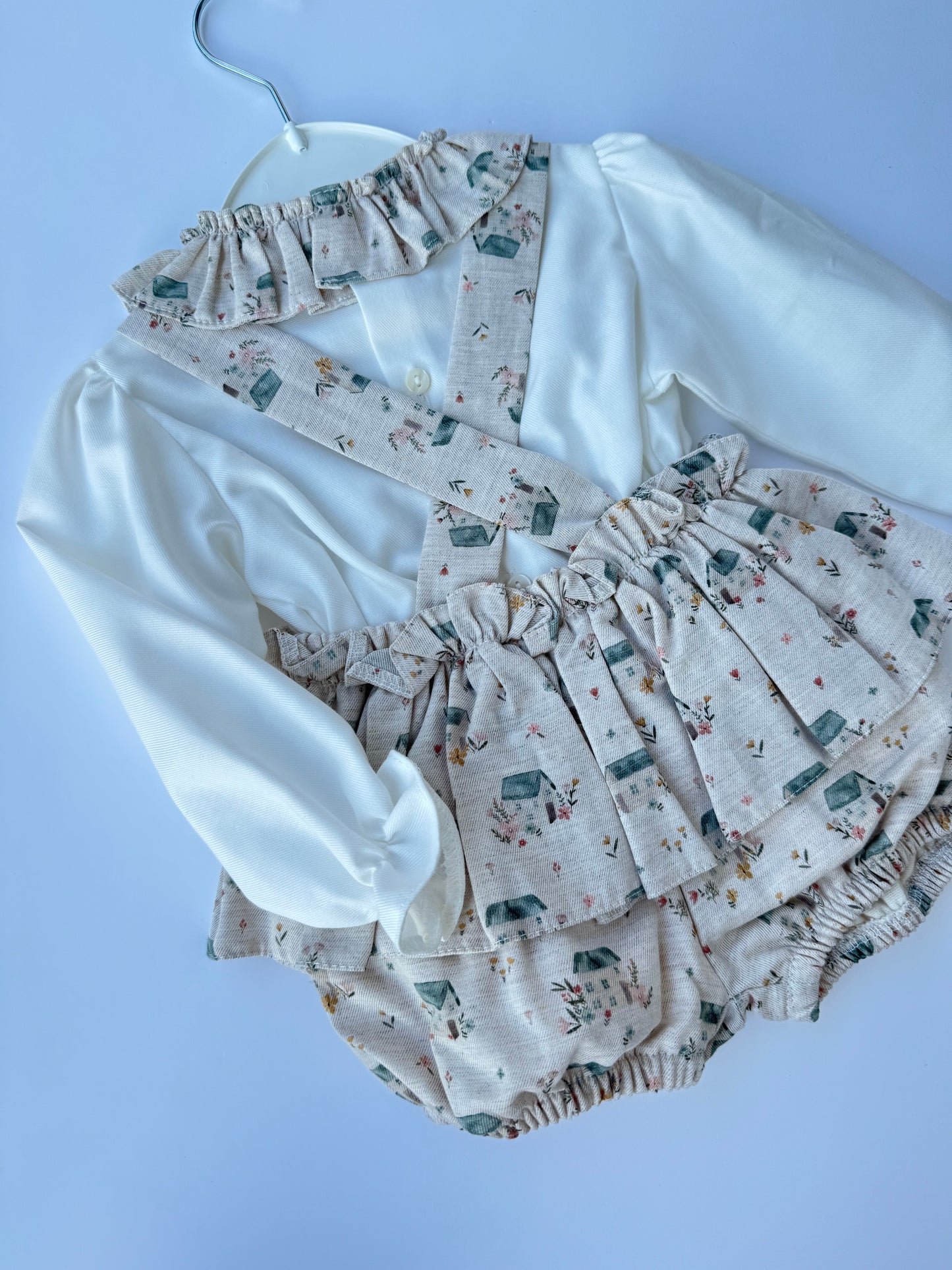Eloise beige set
