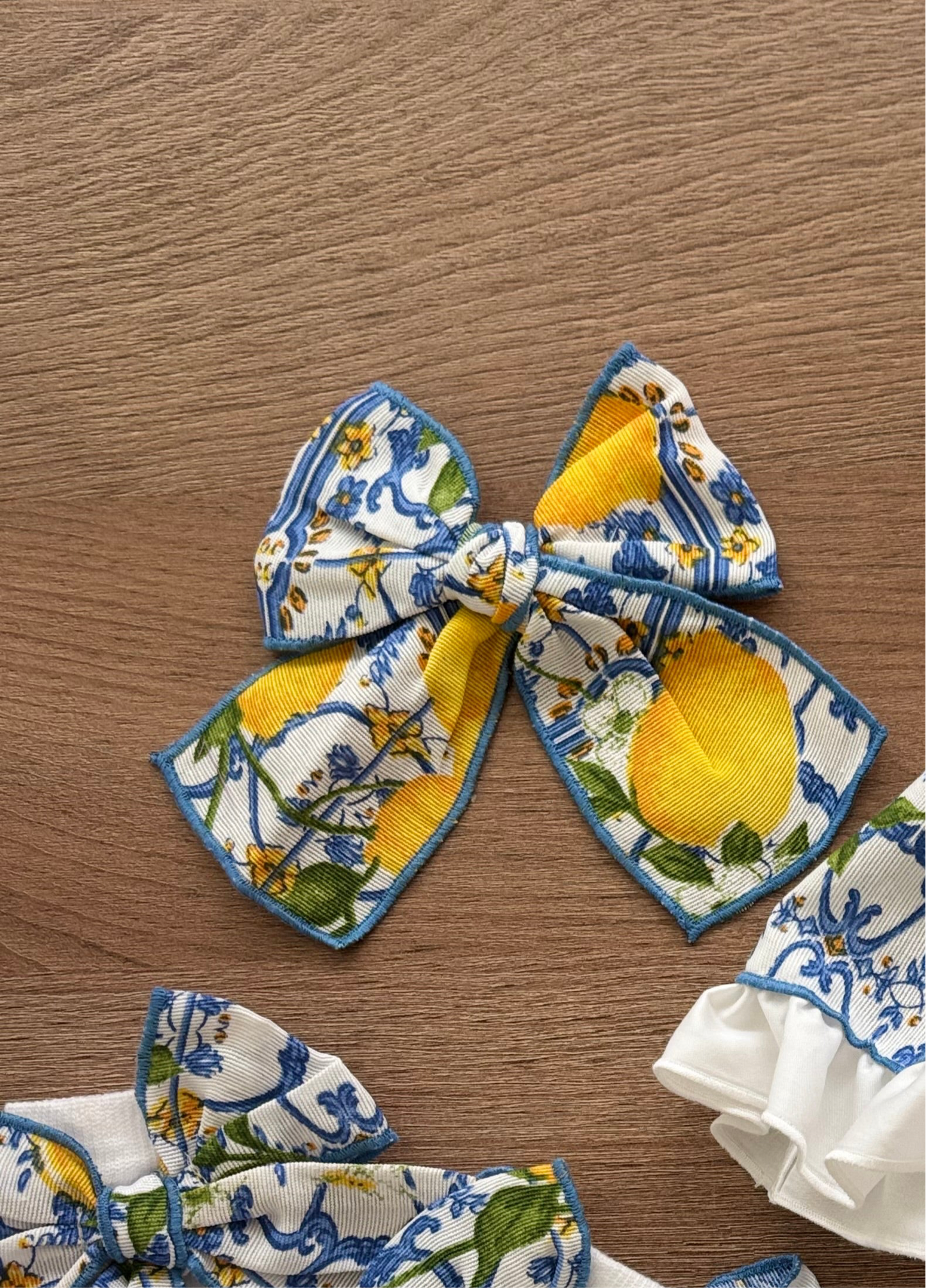 Limoncello hair bow