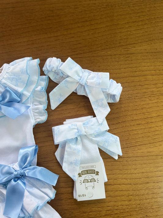 Toile de jouy bow - pre order