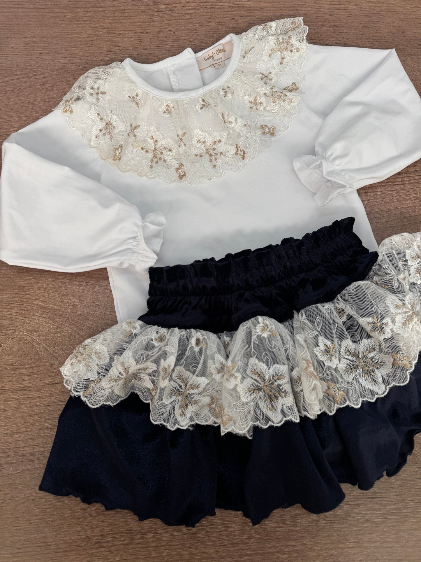 Cleo White Cotton top
