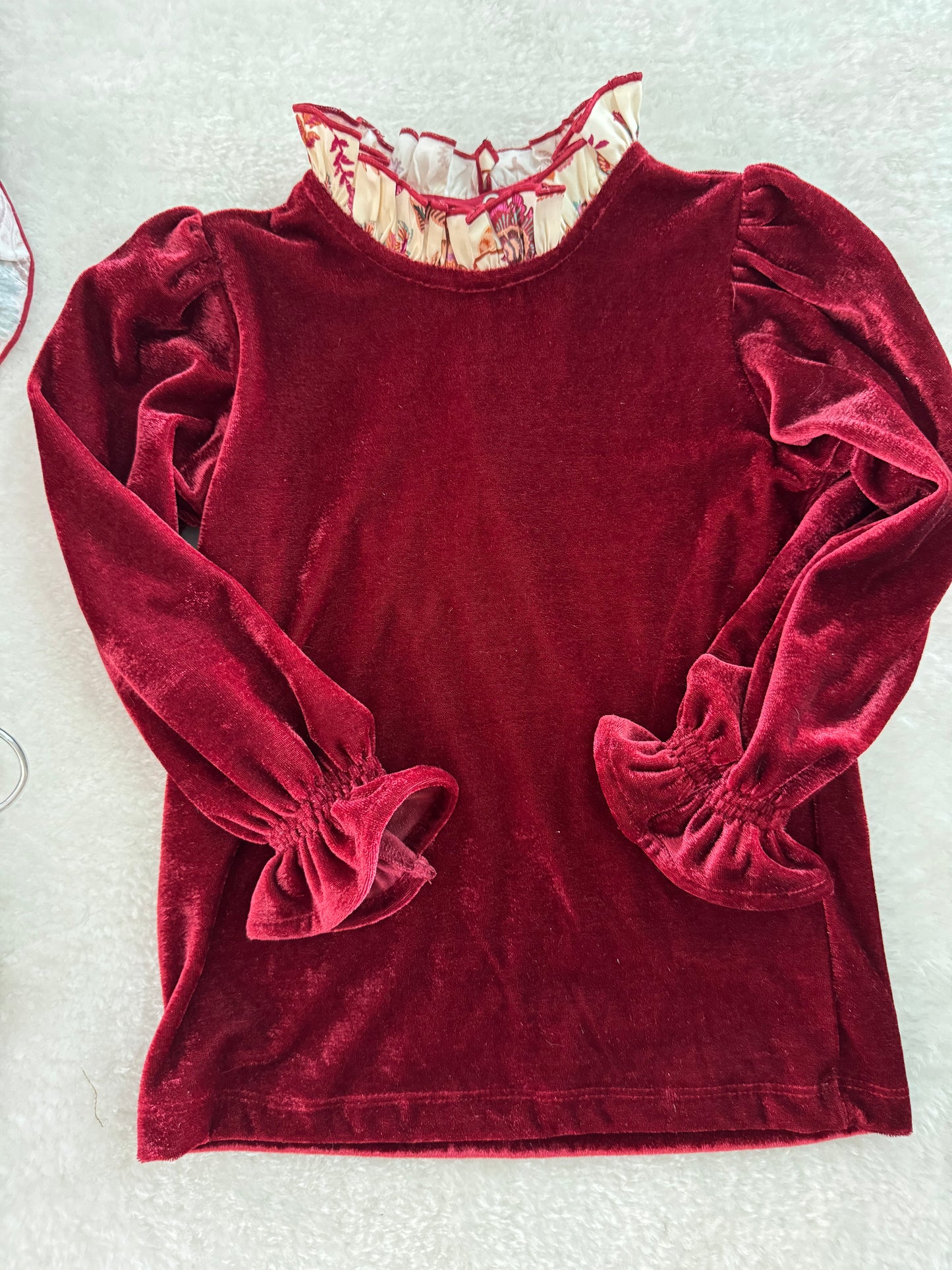 Beatrice velvet t-shirt - PRE ORDER