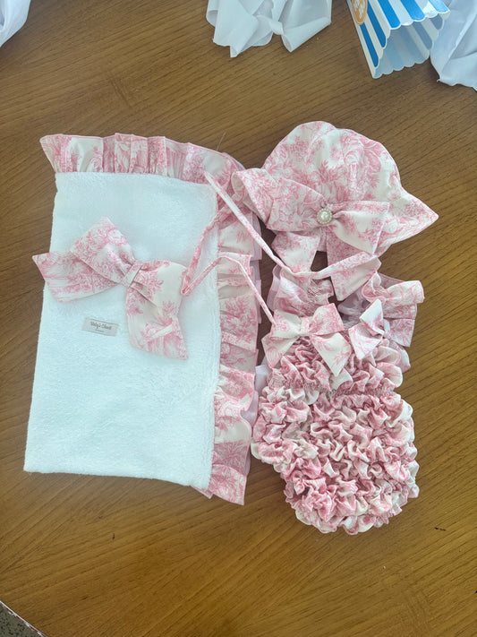 La vie in Rose towel - PRE ORder
