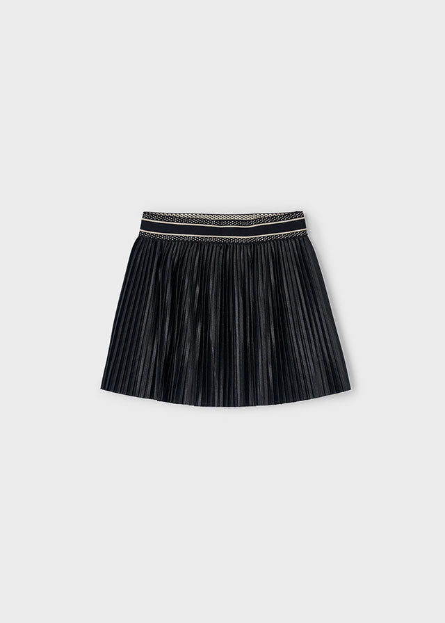 Black Pleated skirt