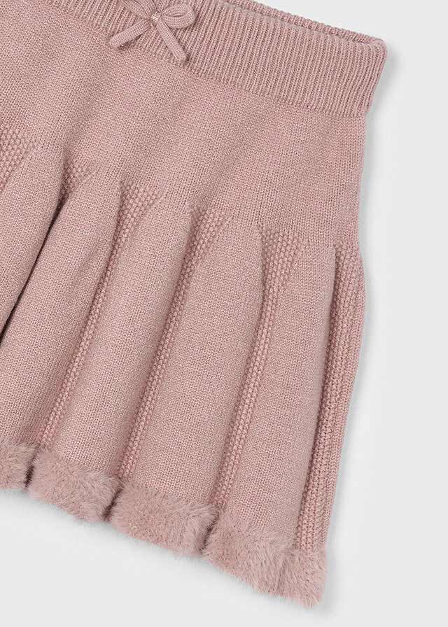 Make up knit skirt