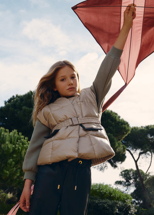 Oat 	Padded vest