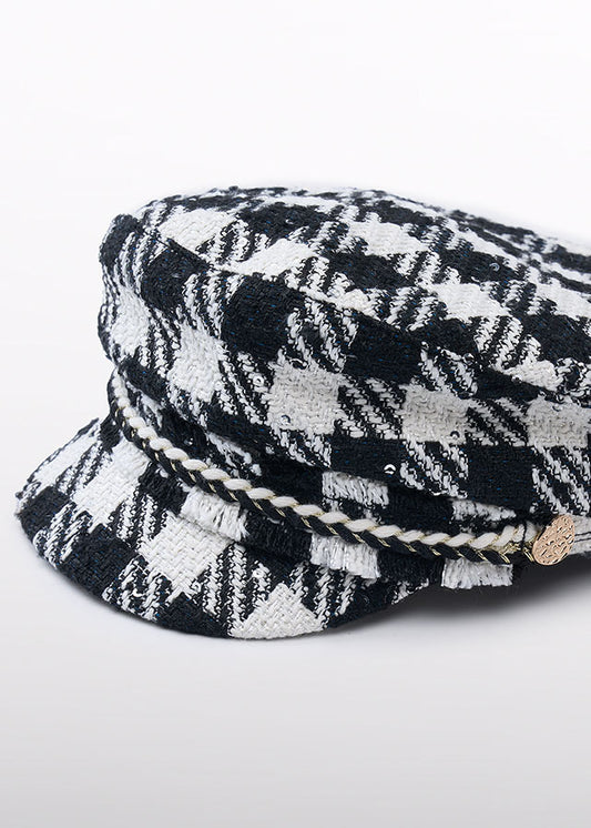 Black tweed cap