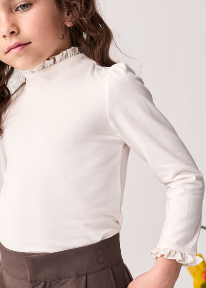 5621- cream tshirt
