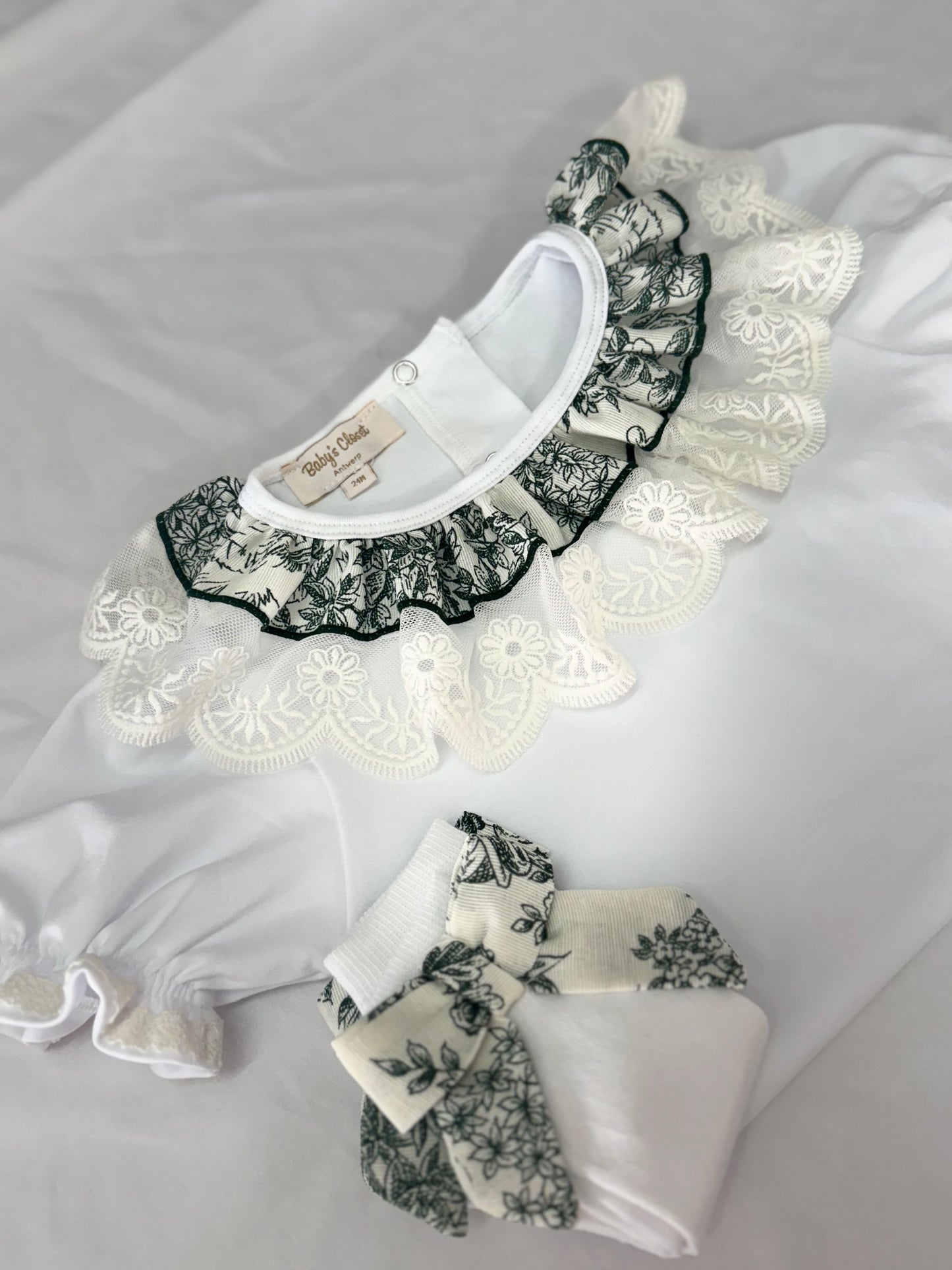 Toile de jouy green t-shirt - PRE ORDER