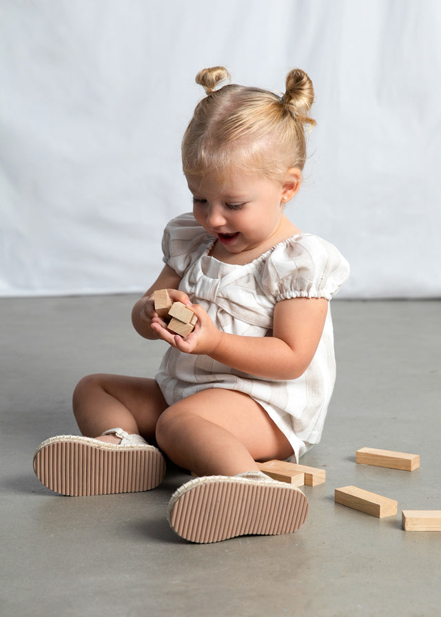 1211- hazelnut striped set