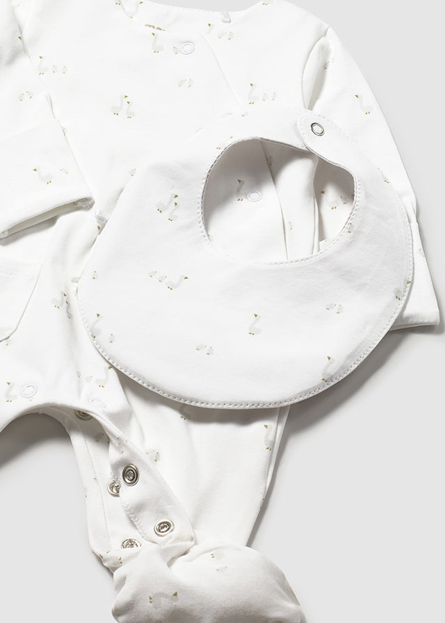 1728- White pijama gift set