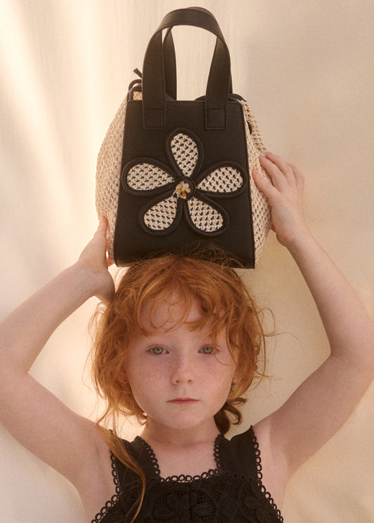 5485- Black 	Raffia bag w/ flower detail