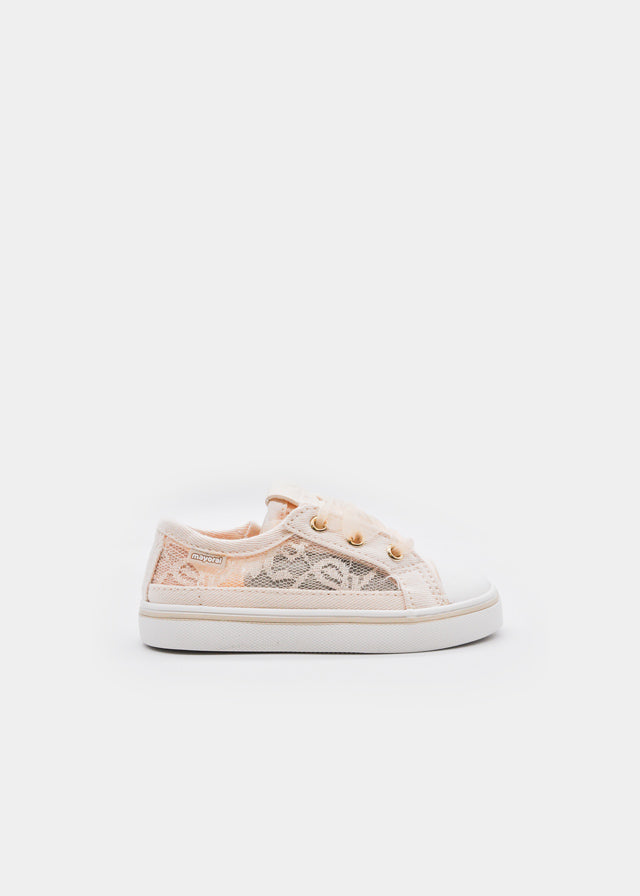 41725 - Natural 	Perforated sneakers
