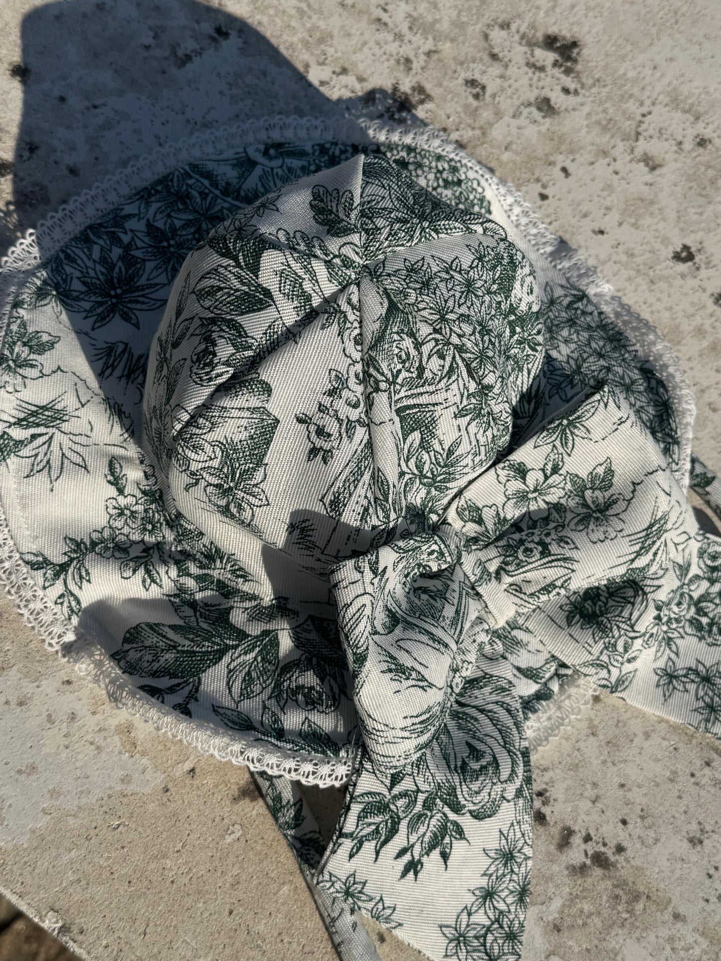 Toile de jouy green hat - PRE ORDER
