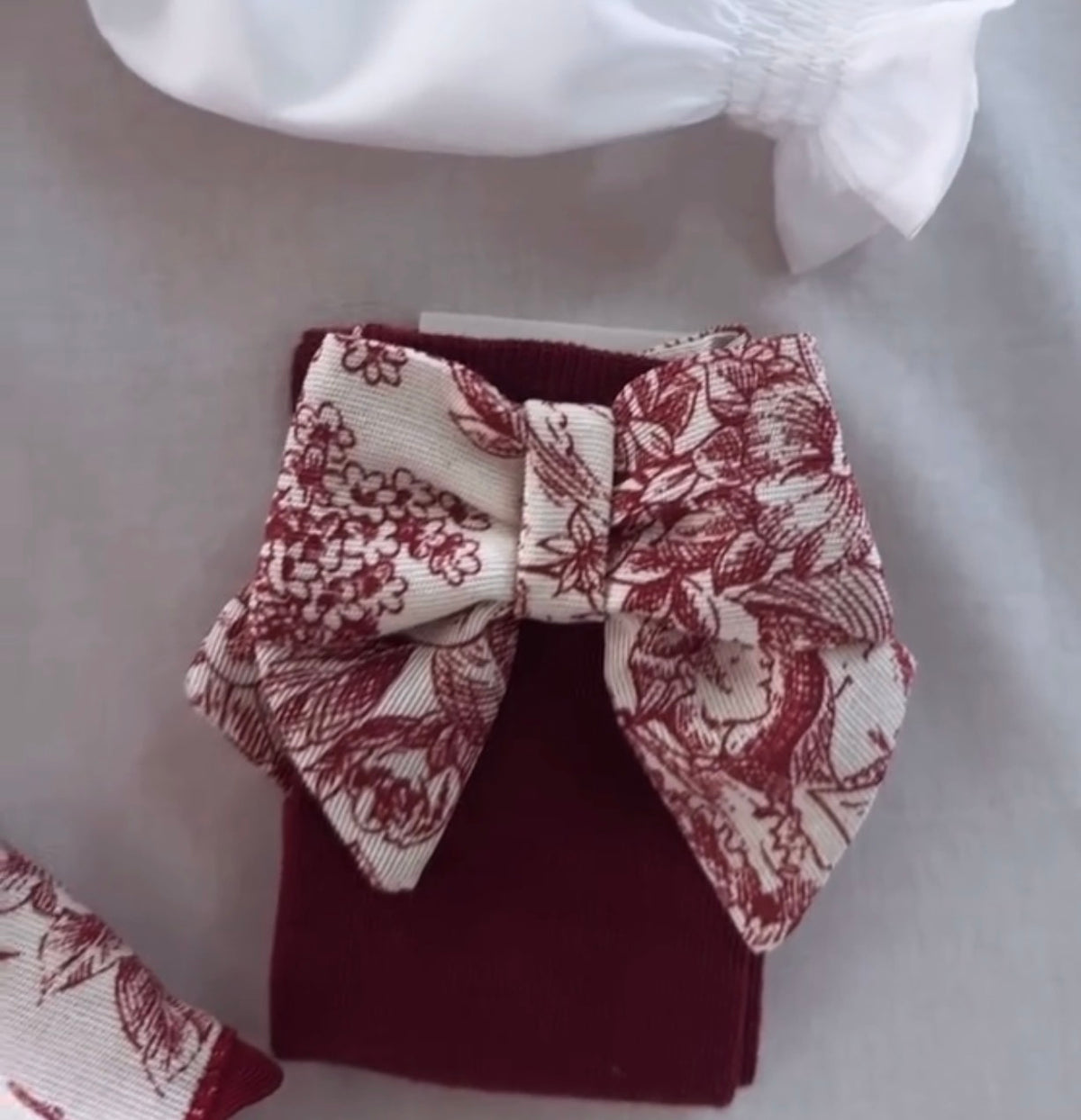 Toile de jouy Bordeaux socks - PRE ORDER
