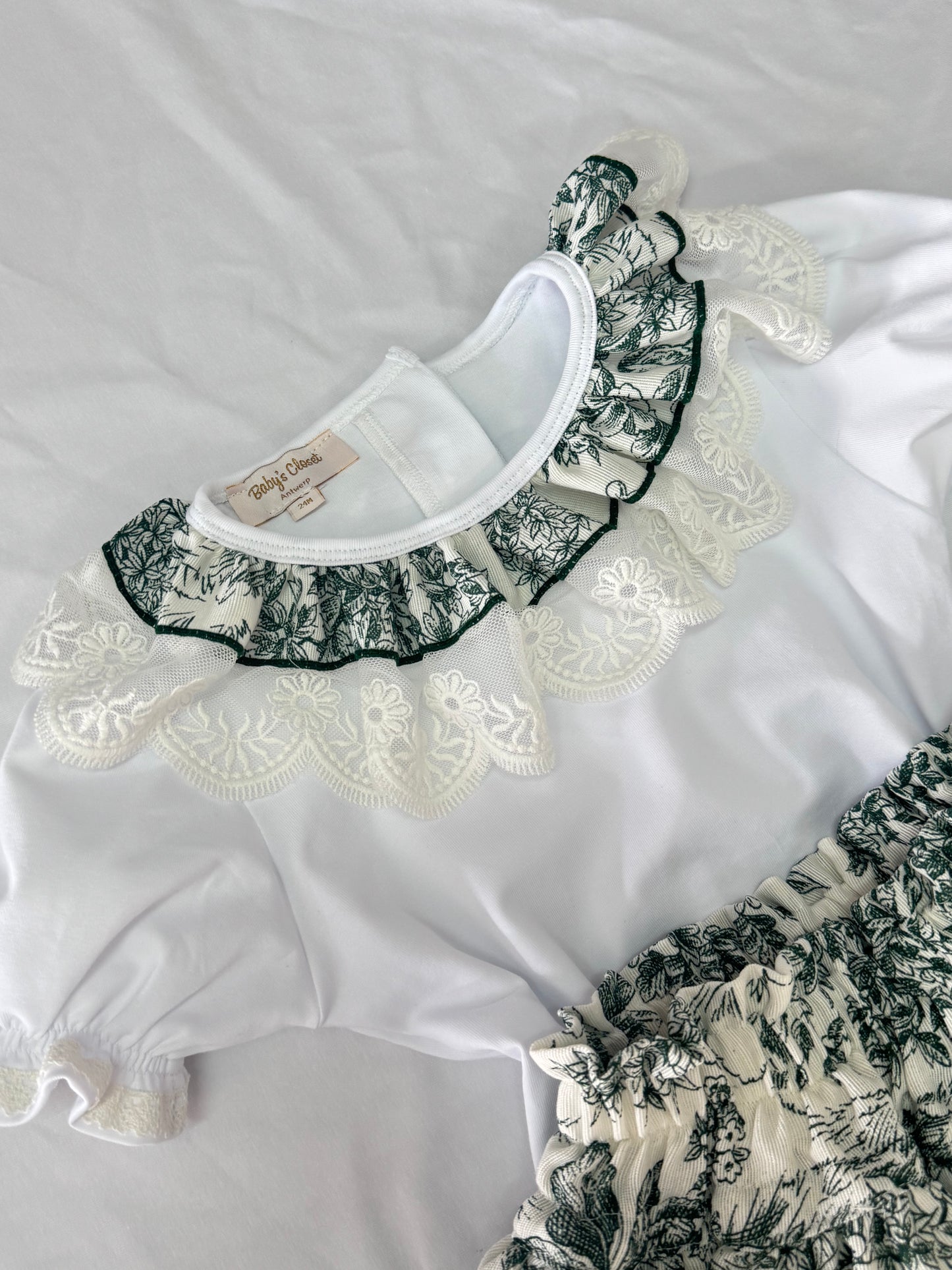 Toile de jouy green t-shirt - PRE ORDER