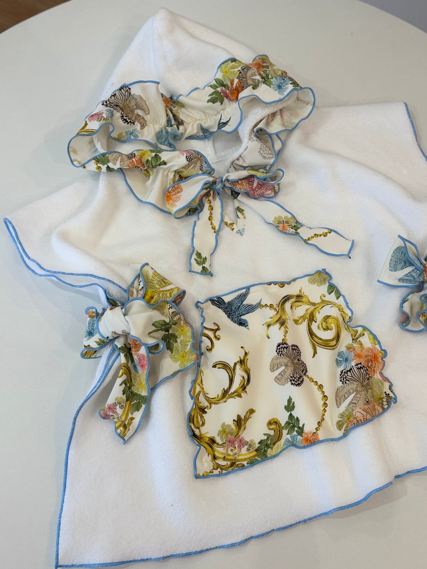 Zoë Cavalli poncho - PRE ORDER