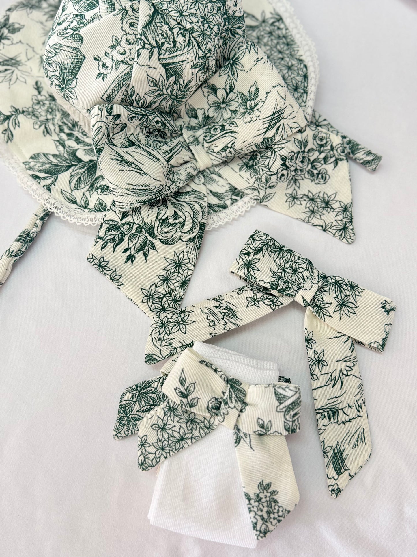 Toile de jouy green Socks - PRE ORDER