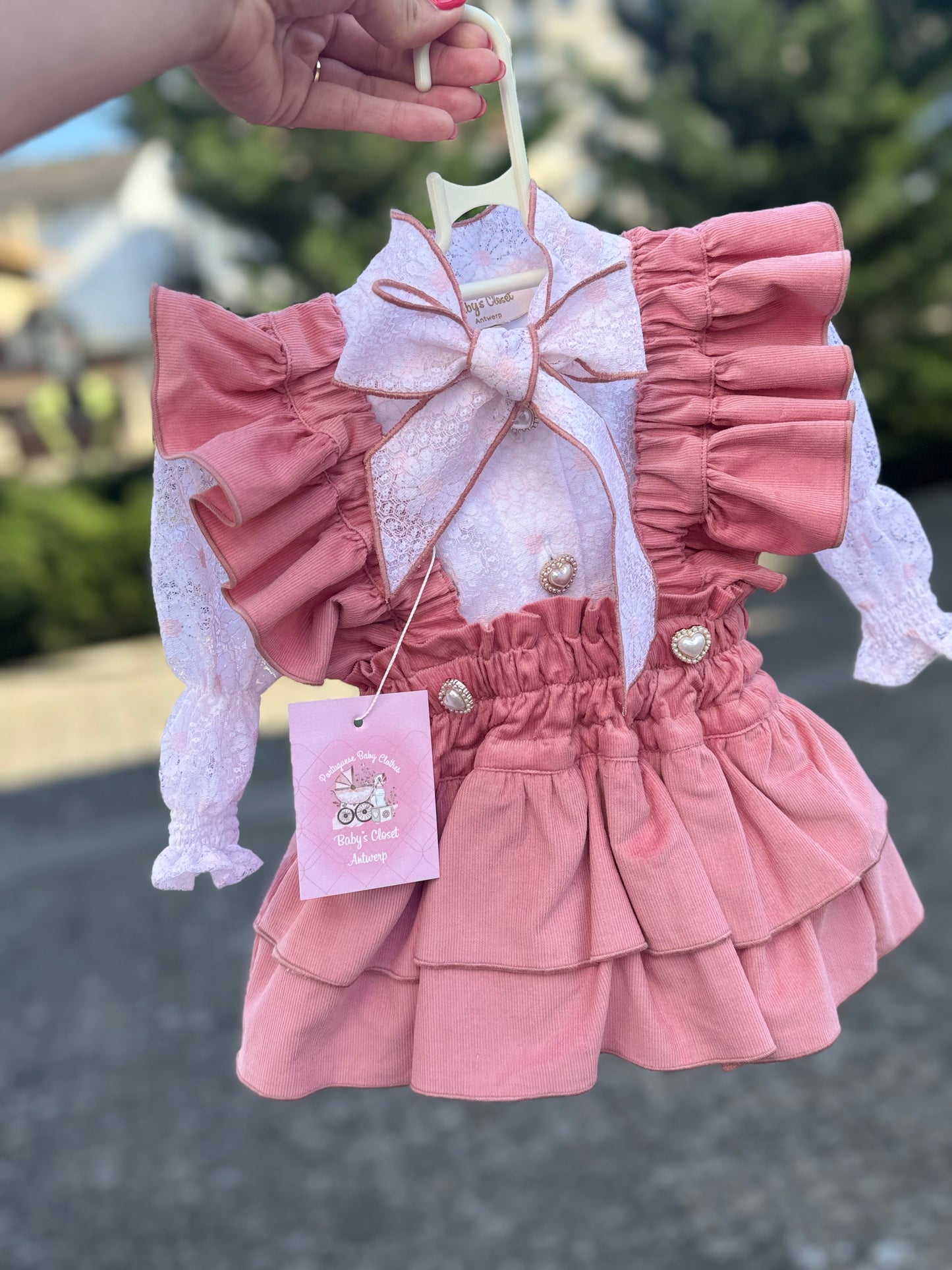 Rose Belle set exclusive