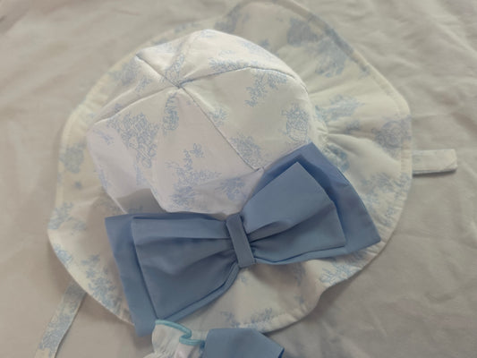 Toile de jouy céleste Hat - PRE ORDER