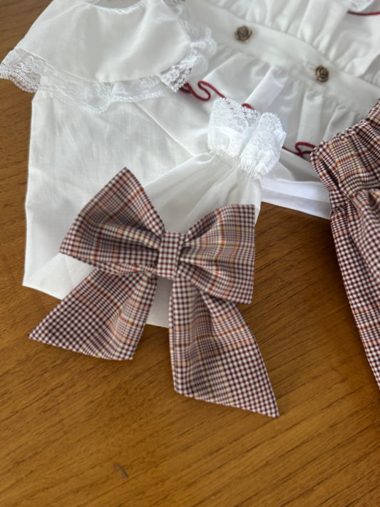Annabelle hairbow