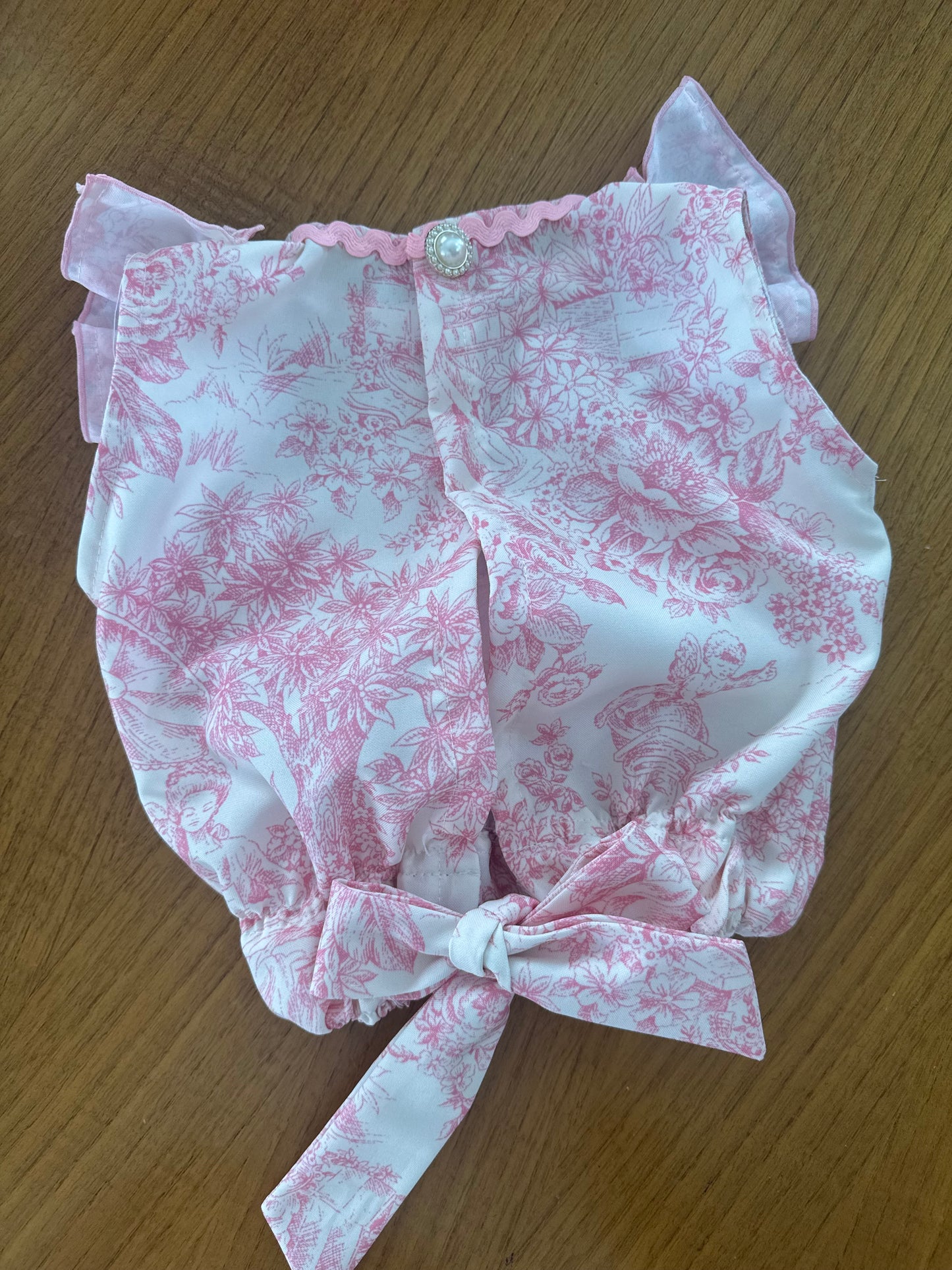 La vie en rose crop-top - PRE ORDER