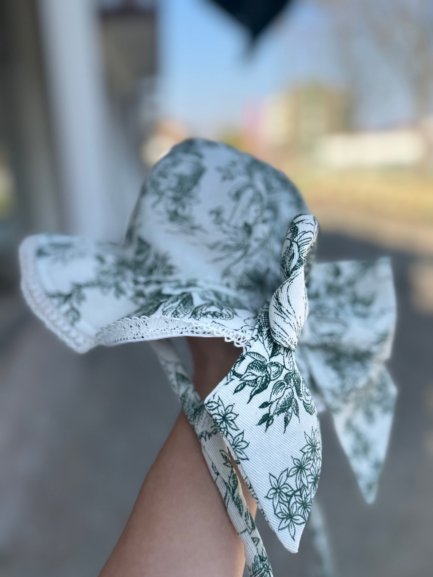 Toile de jouy green hat - PRE ORDER