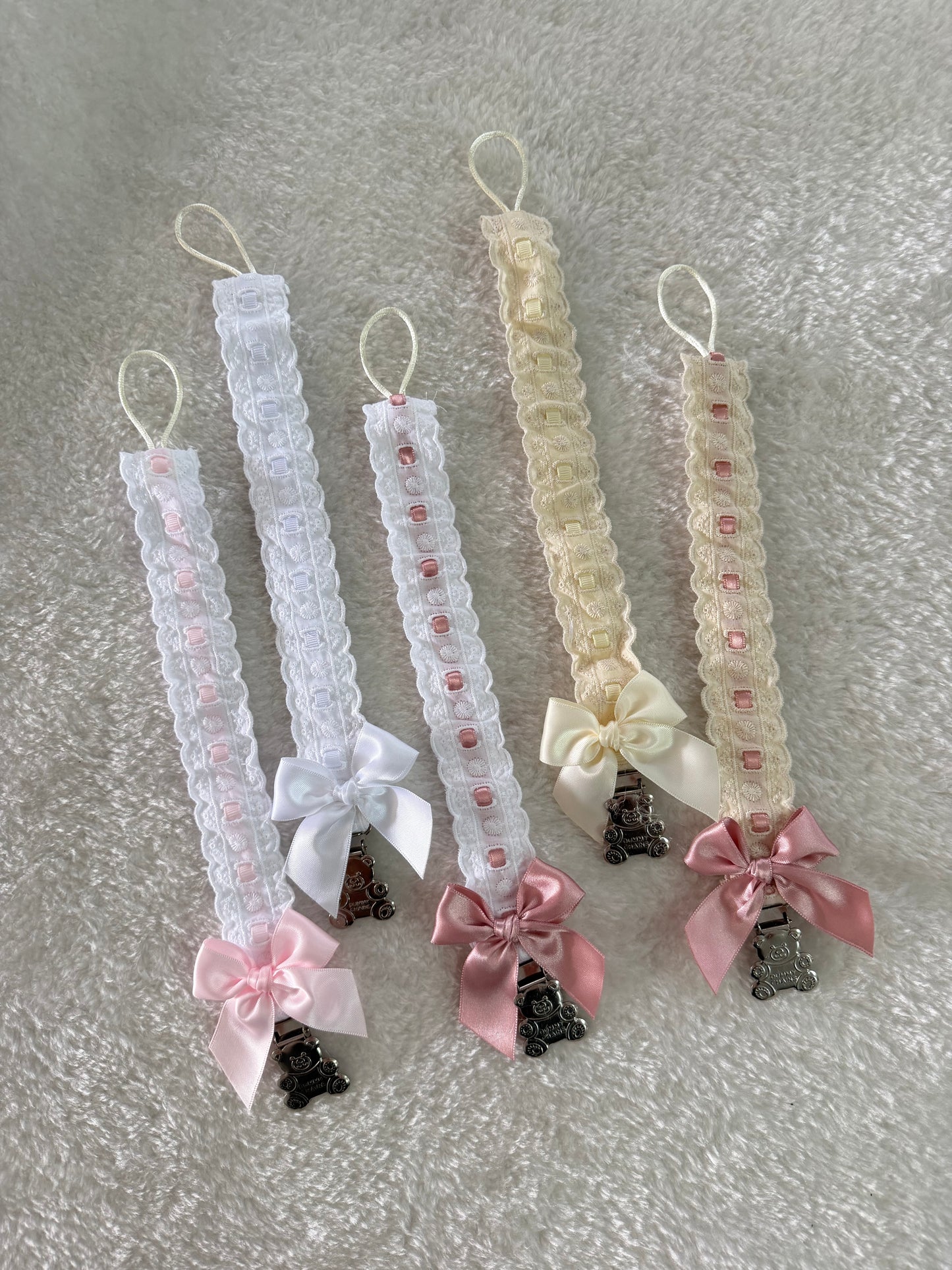 Bear pacifier clip