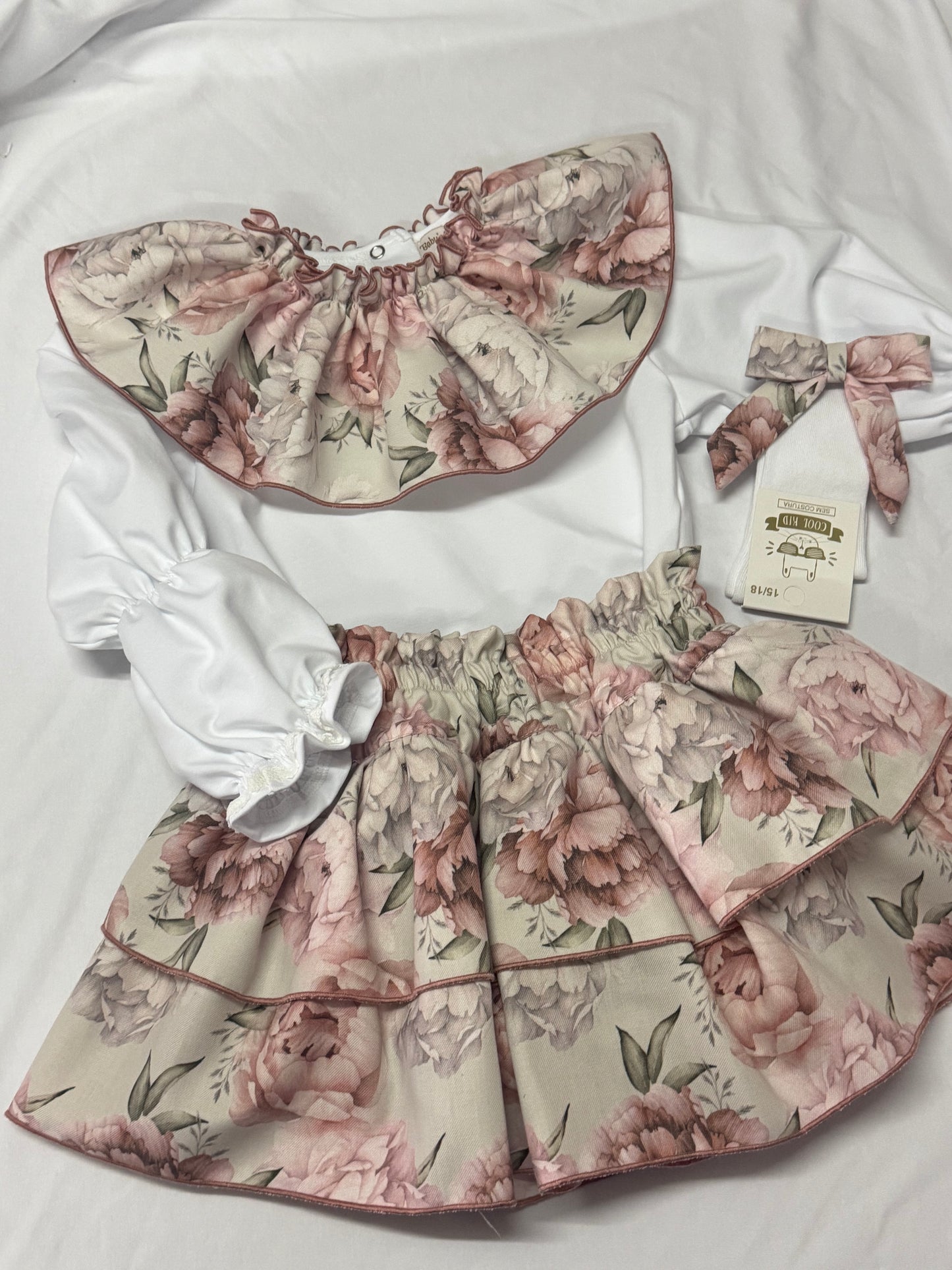 Eloise t-shirt - Pre order