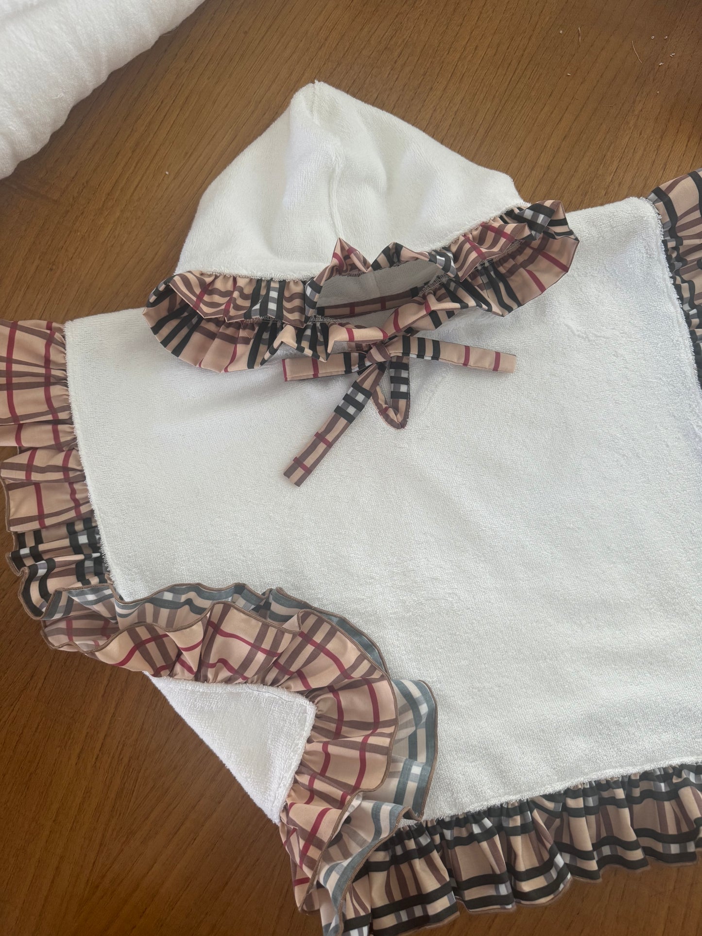 Burby poncho - PRE ORDER